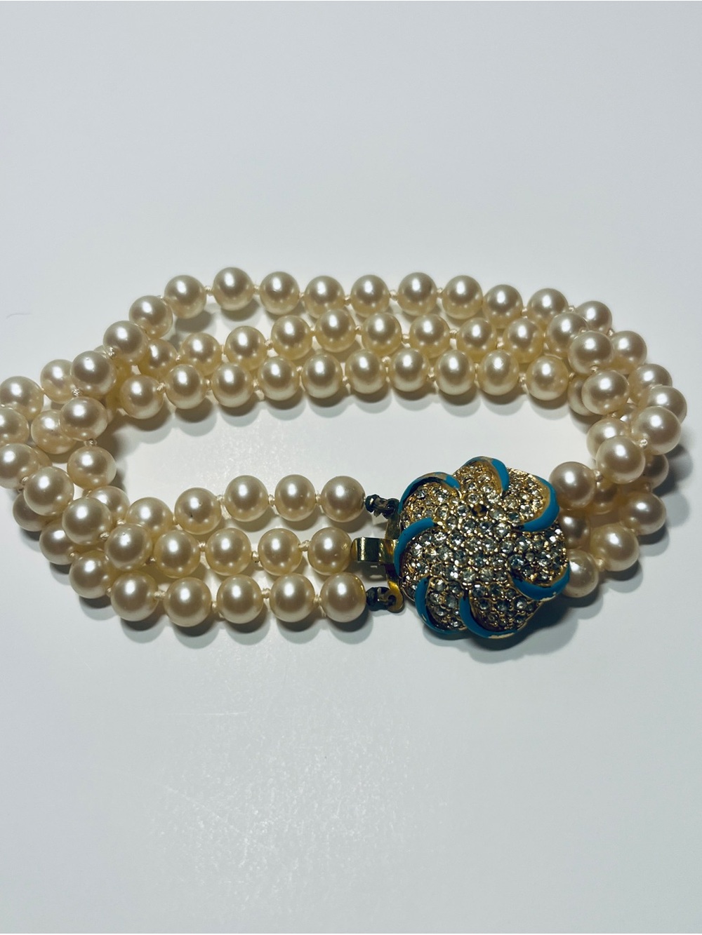 Vintage Faux Pearl Triple Strand Bracelet with Aqua Enamel and Gold Tone Clasp